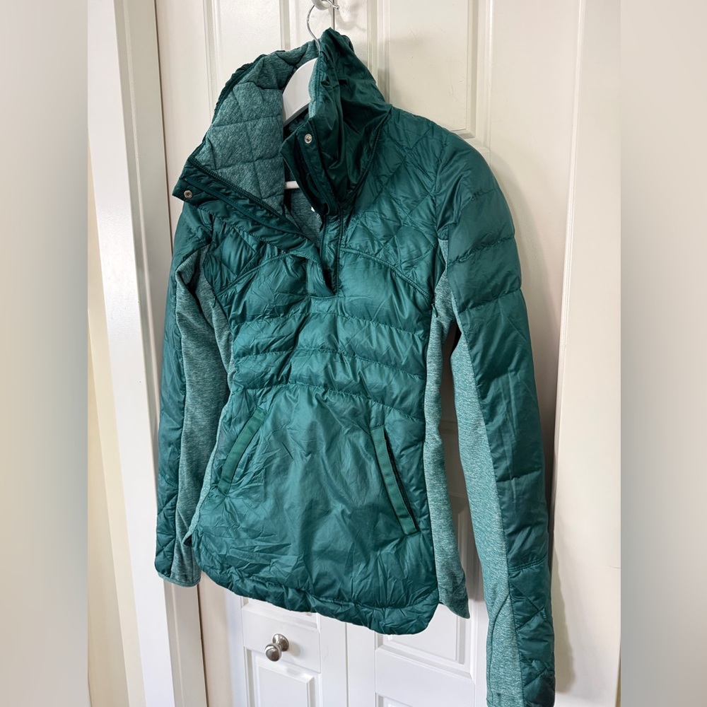 Lululemon Down For A Run Pullover Jacket | Size 4 | Forage Teal - Picture 2 of 6